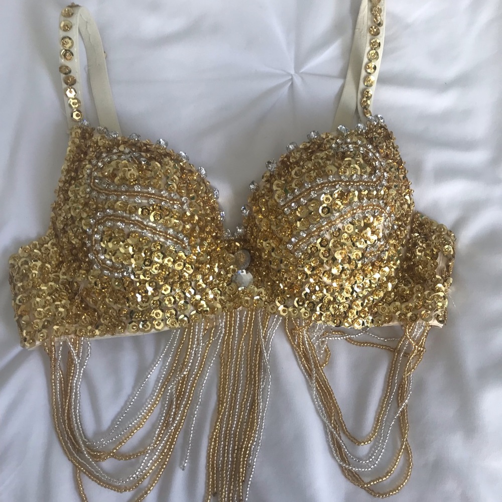 Gold sequence bra top. Great for partys!🤍only worn once